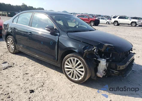 2016 Volkswagen Jetta Sel z USA, uszkodzony, nr VIN 3VWL07AJ7GM227588
